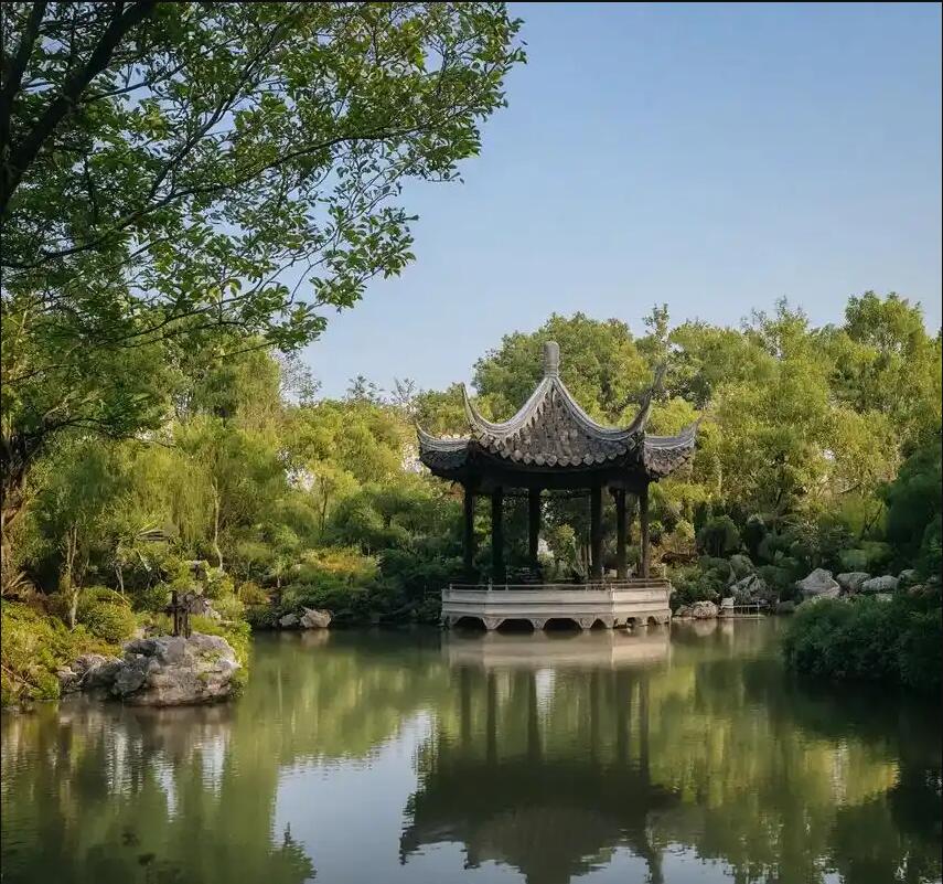 大厂回族自治县雨韵服装业有限公司